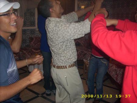 DaZaT zAhIa bAjAhD [Joyeux Anniversaire] Hicham